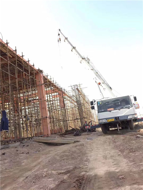 汝州市25 吨、50 吨吊车怎么选？多大重量 / 半径适合对应车型？